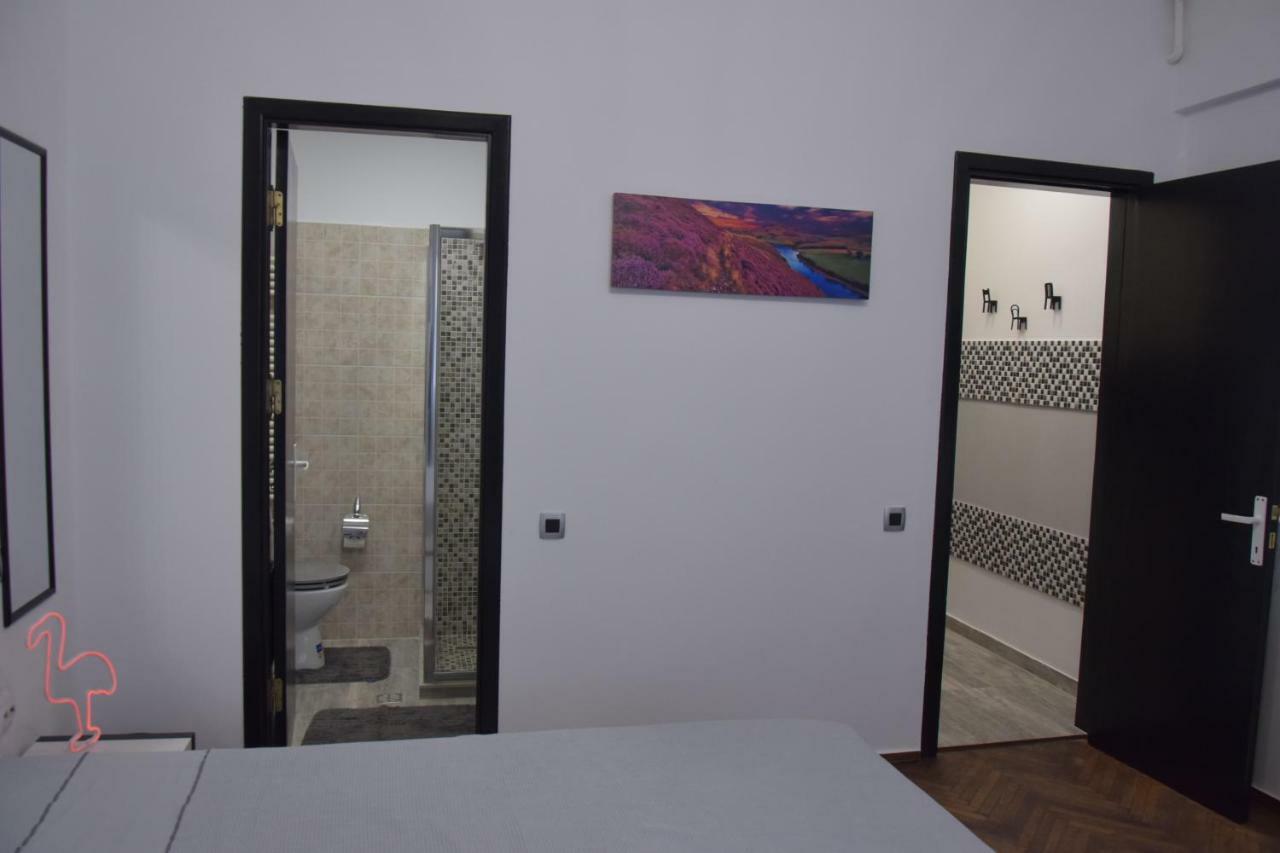 Apartament M&m Intercontinental Vasile Conta Nr.3-5